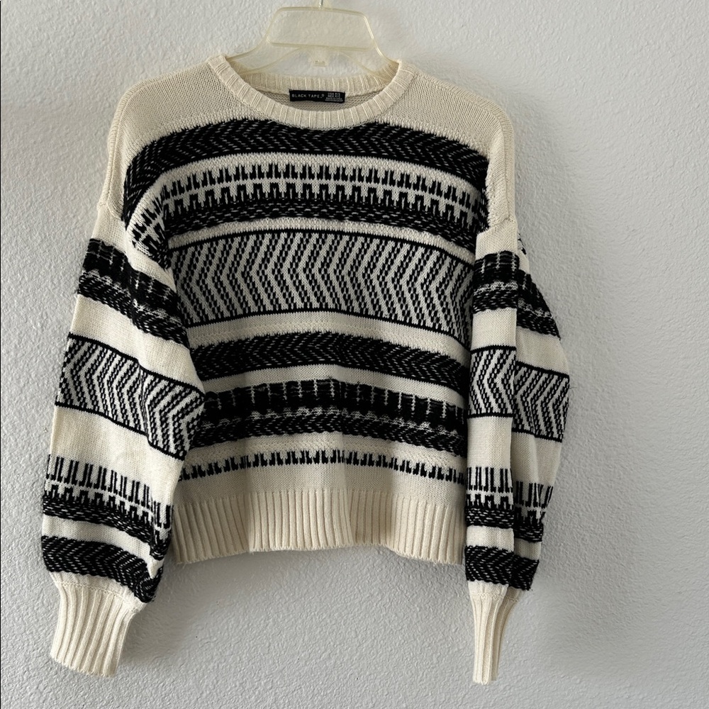 Black Tape Black and White Patterned Sweater